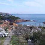 De La فندق